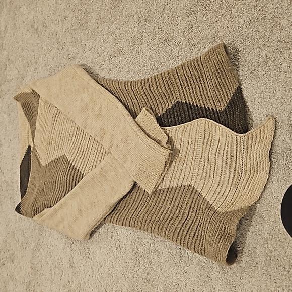 Sweaters - Wool and alpaca cardigan with boat neck and side button closure